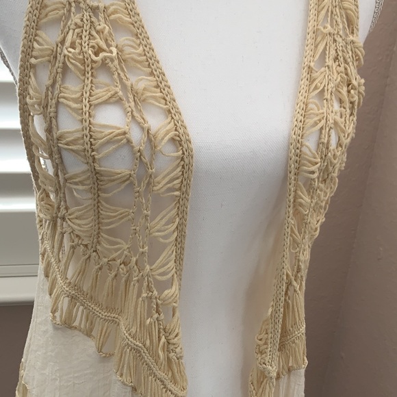 Crochet and cotton vest - Picture 2 of 6